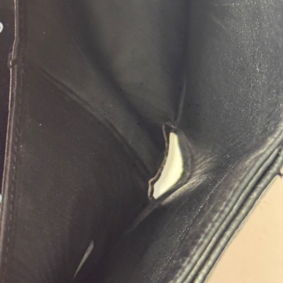 CHANEL Caviar Skin Black Leather Wallet - Picture 10 of 14